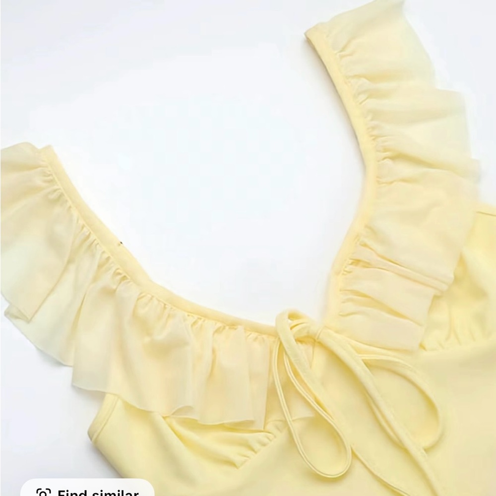 Yellow maxi Dress - Picture 2 of 5